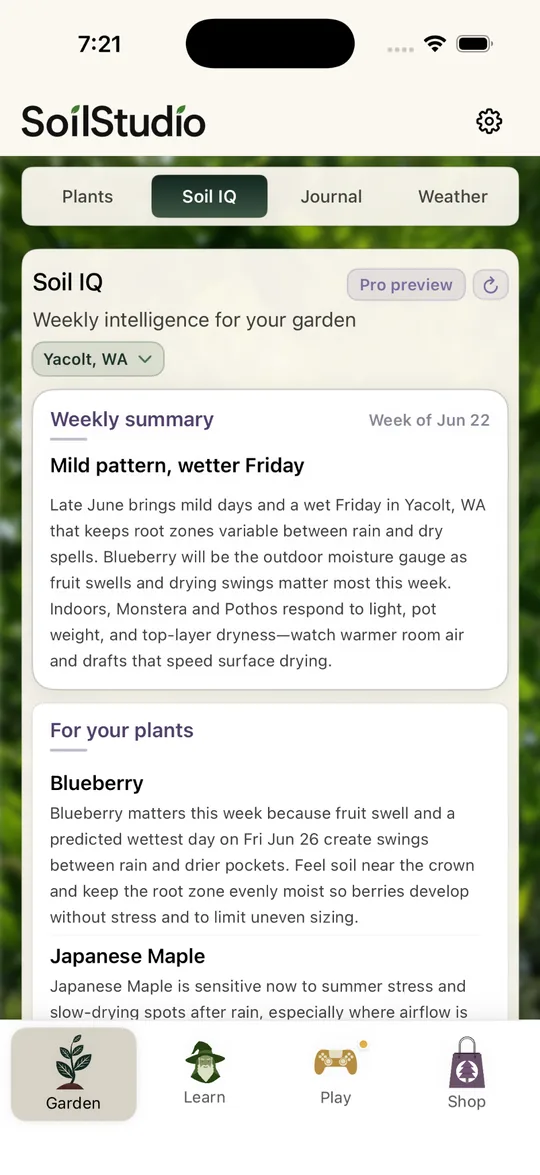 SoilStudio Soil IQ weekly garden intelligence screen.